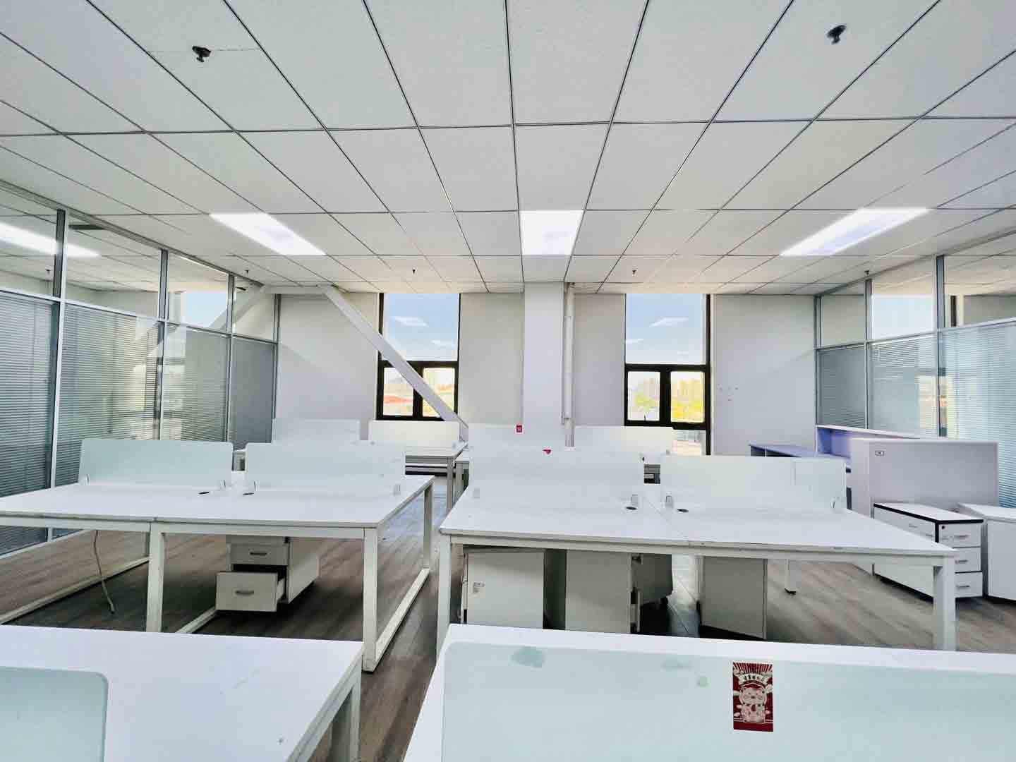 北京华汇大厦写字楼办公室精装修 北京华汇大厦写字楼办公室精装修