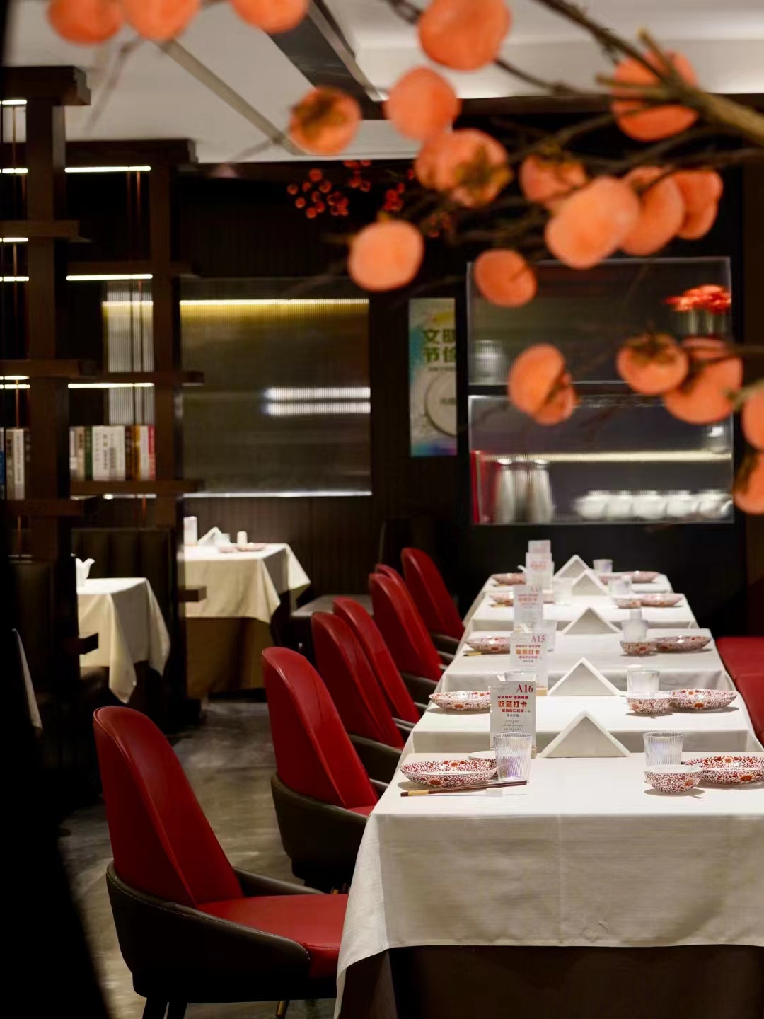 “买手店”与“集合店”的兴起：它们如何重塑商业空间的招商逻辑？