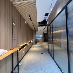 华汇大厦160平一层底商